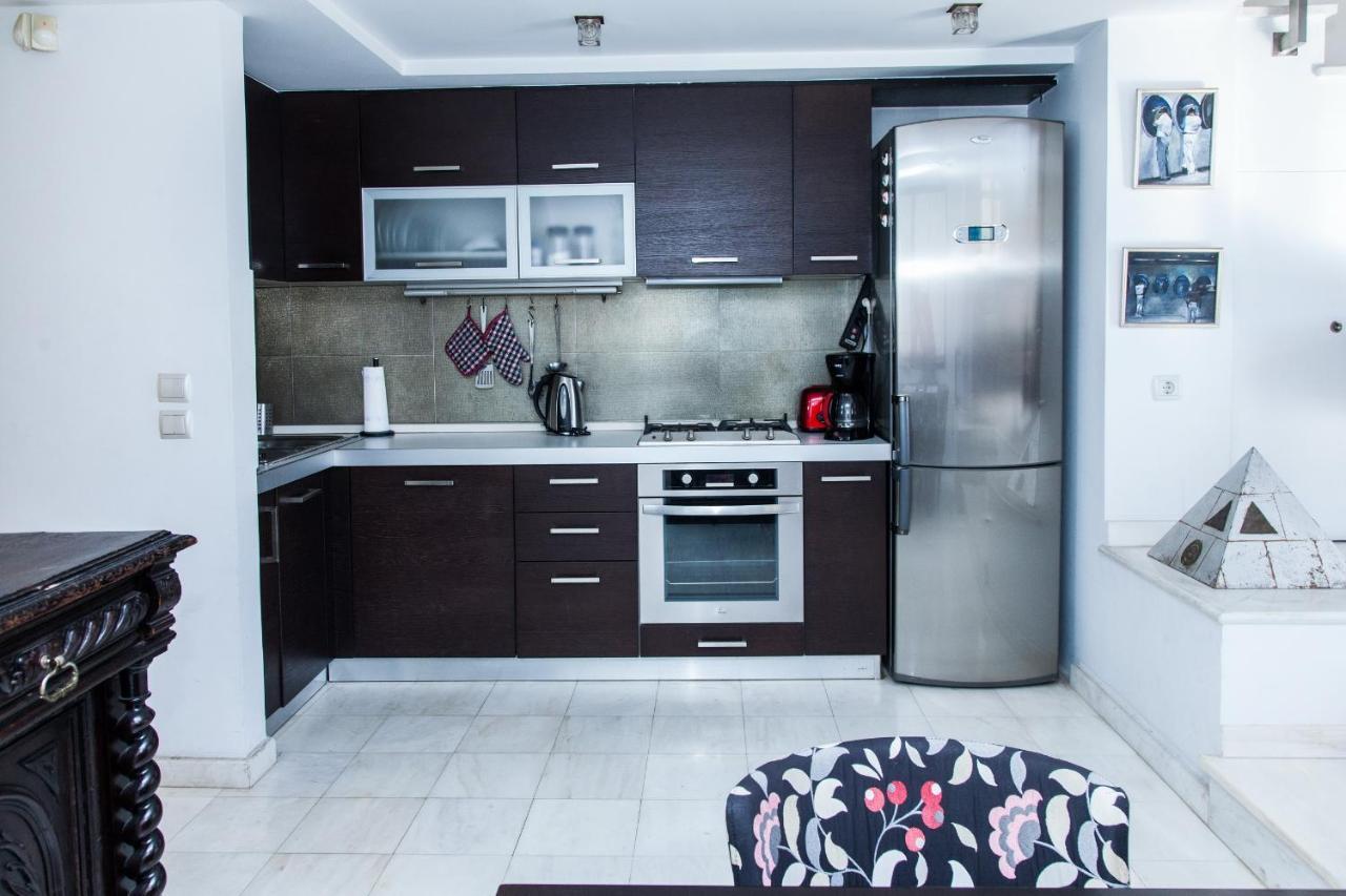 Apartament Unique Apt W/ Veranda Walking Distance To Sites Ateny Zewnętrze zdjęcie