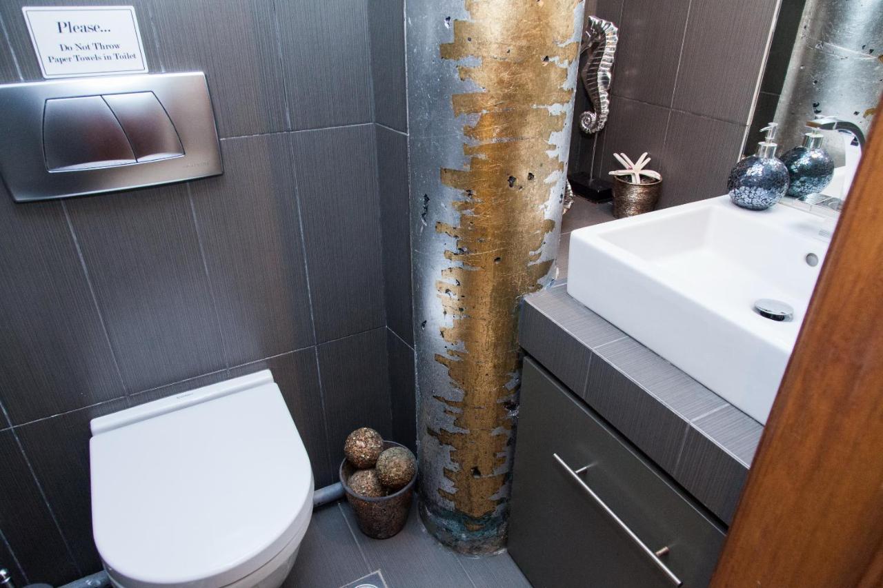 Apartament Unique Apt W/ Veranda Walking Distance To Sites Ateny Zewnętrze zdjęcie