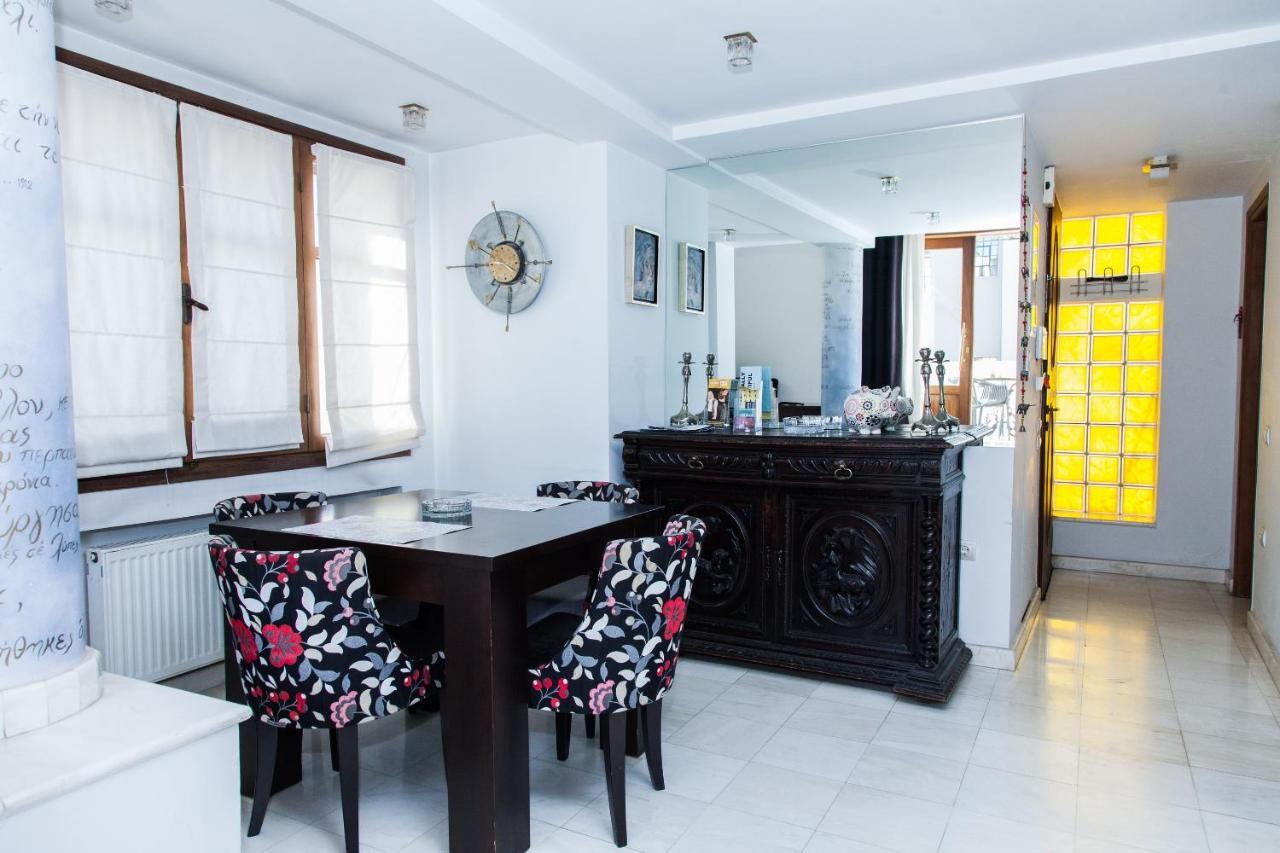 Apartament Unique Apt W/ Veranda Walking Distance To Sites Ateny Zewnętrze zdjęcie
