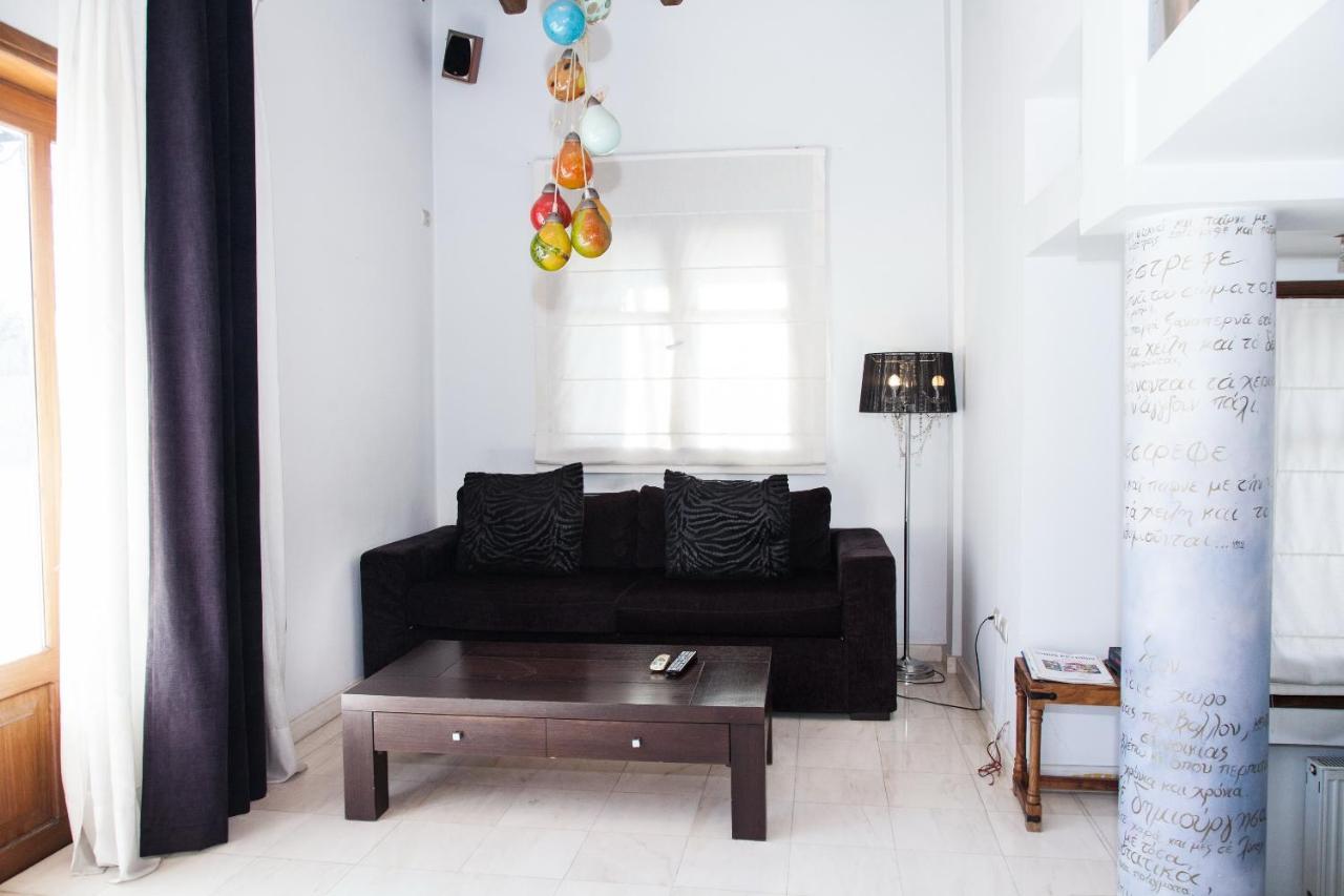 Apartament Unique Apt W/ Veranda Walking Distance To Sites Ateny Zewnętrze zdjęcie